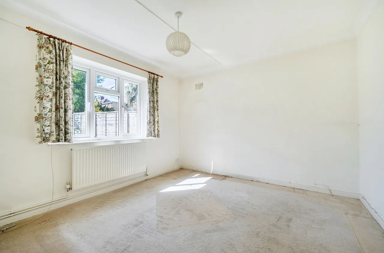 Stockbridge Gardens, Chichester, PO19, photo 9