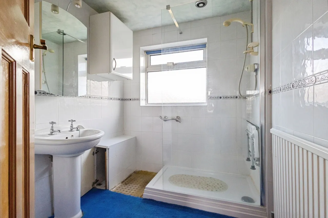 Earlston Avenue, Denton, Manchester, Greater Manchester, M34, photo 14