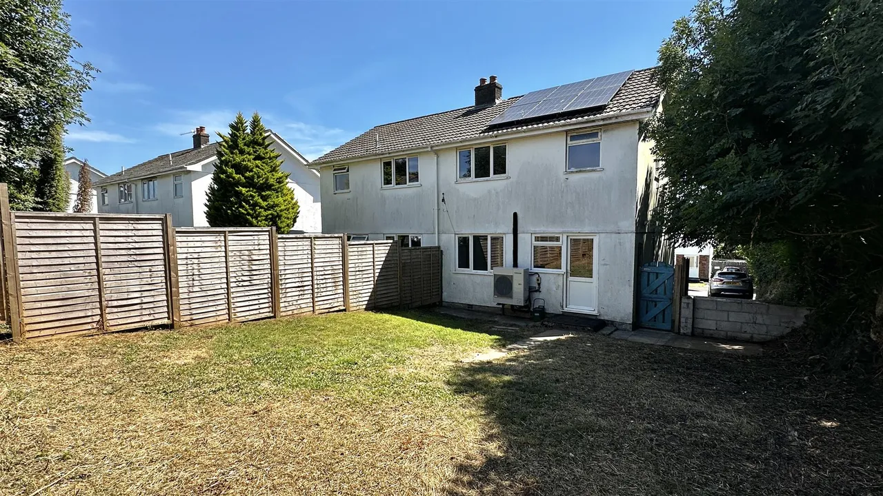 Trecarne Close, St. Austell, photo 16