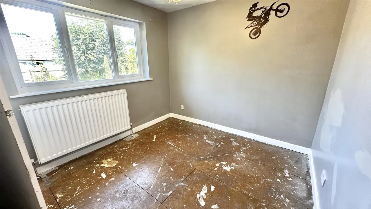 Trecarne Close, St. Austell, photo 10