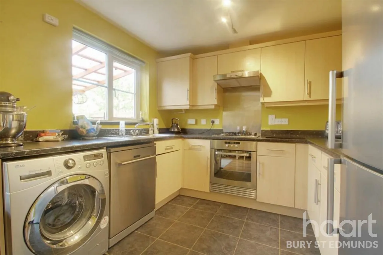 Kingfisher Drive, Soham, CB7, photo 5