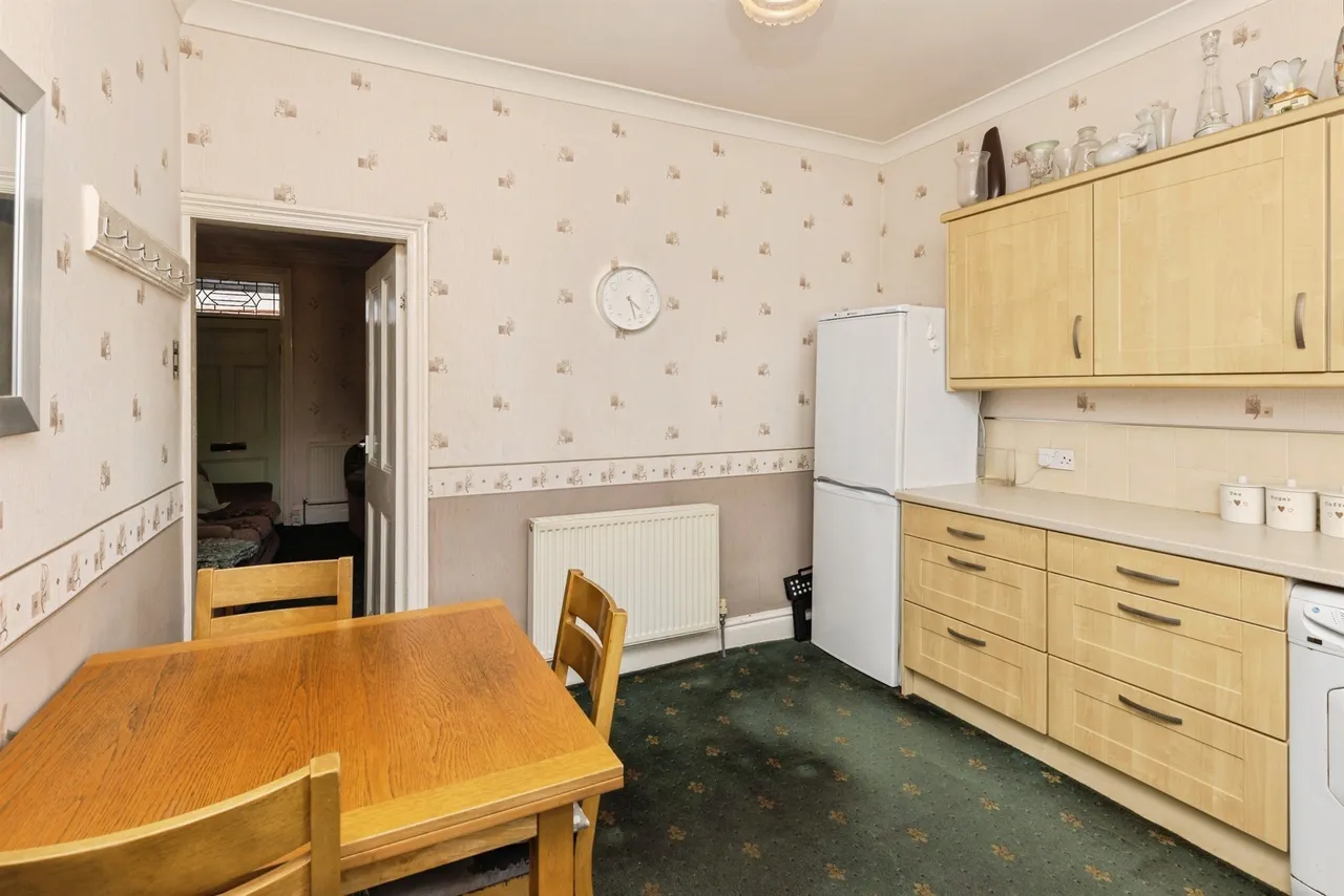 Hastings Avenue, Bradford, photo 7