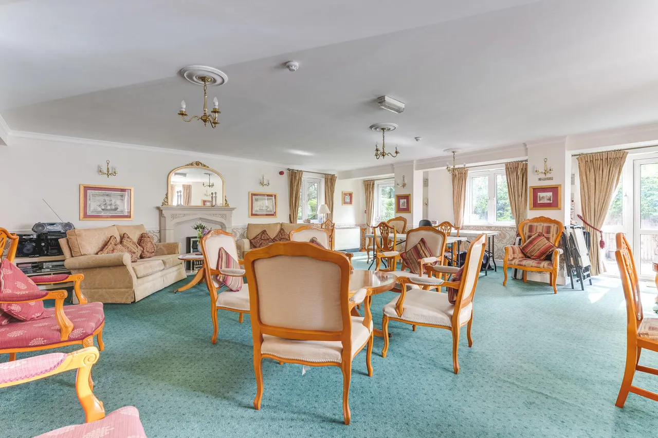 Hertford Road, Enfield, EN3, photo 12