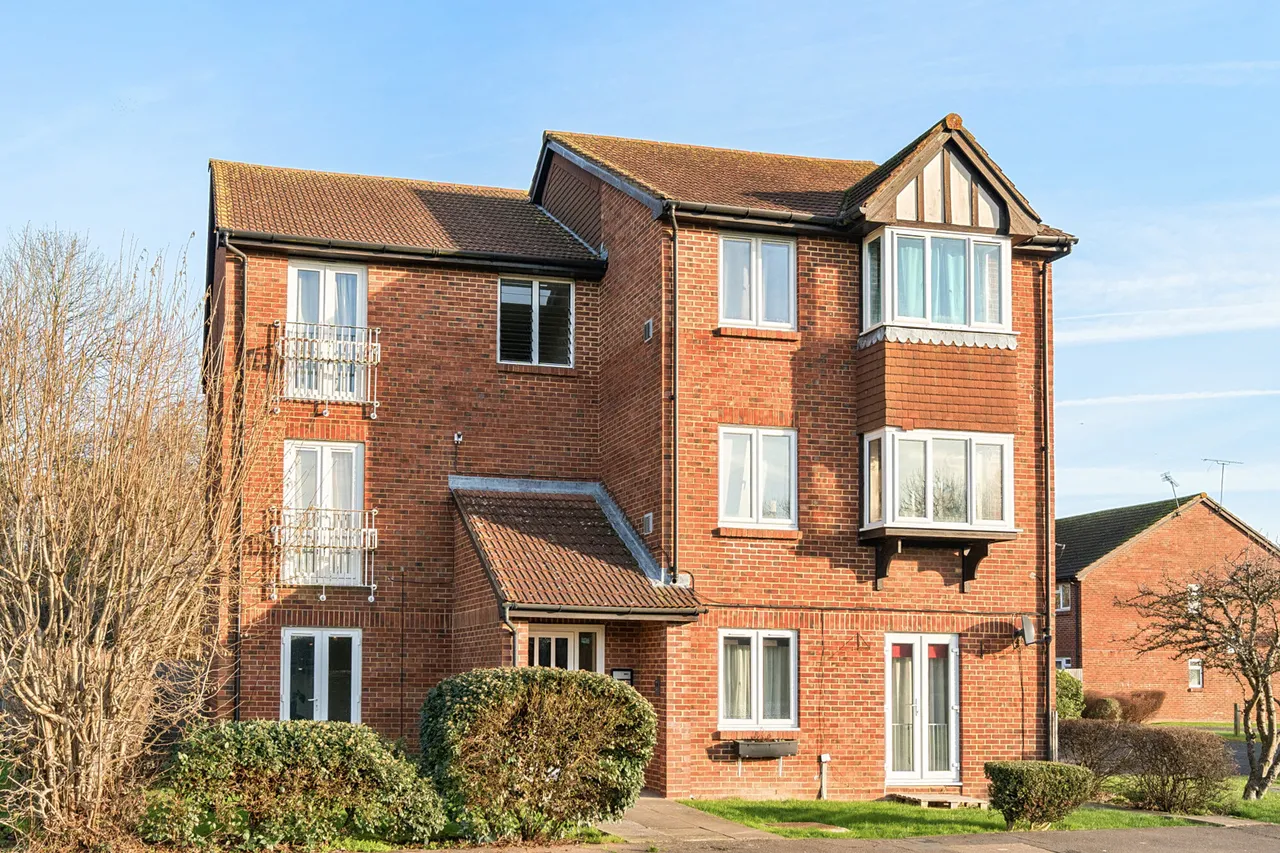 Rabournmead Drive, Northolt, UB5, photo 20