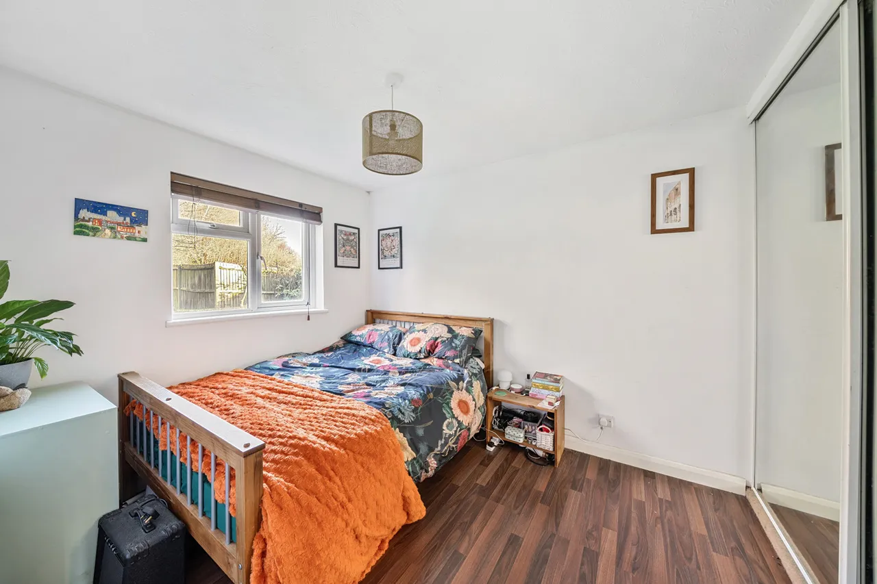 Rabournmead Drive, Northolt, UB5, photo 6
