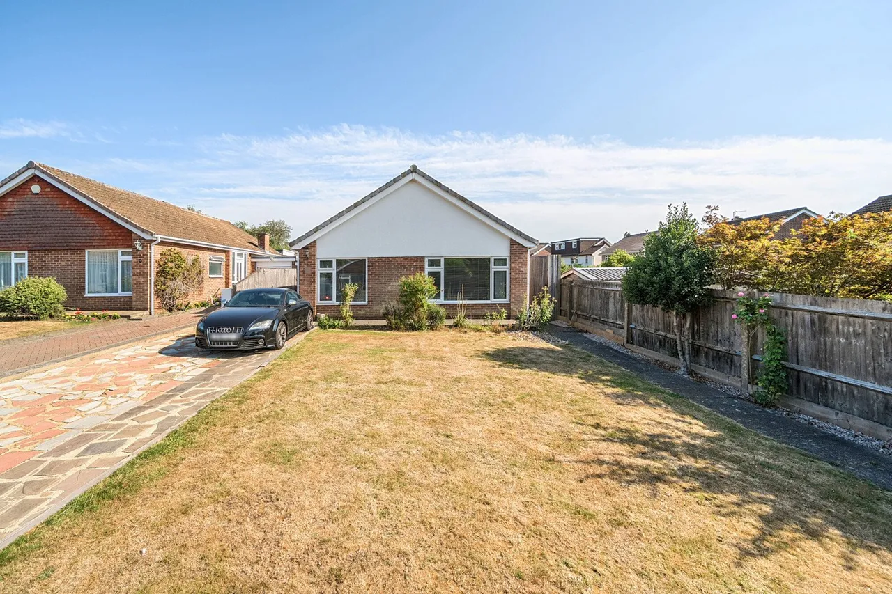 Highwood Close, BR6, photo 20