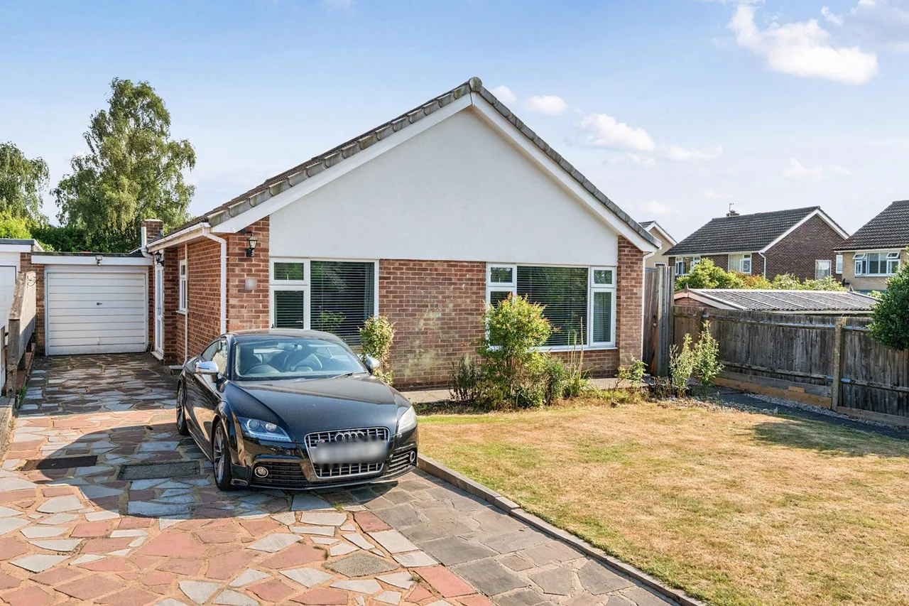 Highwood Close, BR6, photo 21