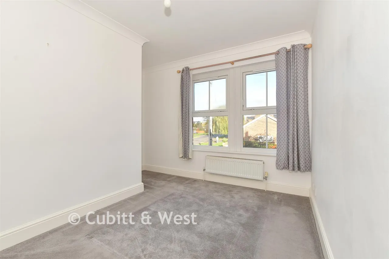 Victoria Road, Cranleigh, GU6, photo 4