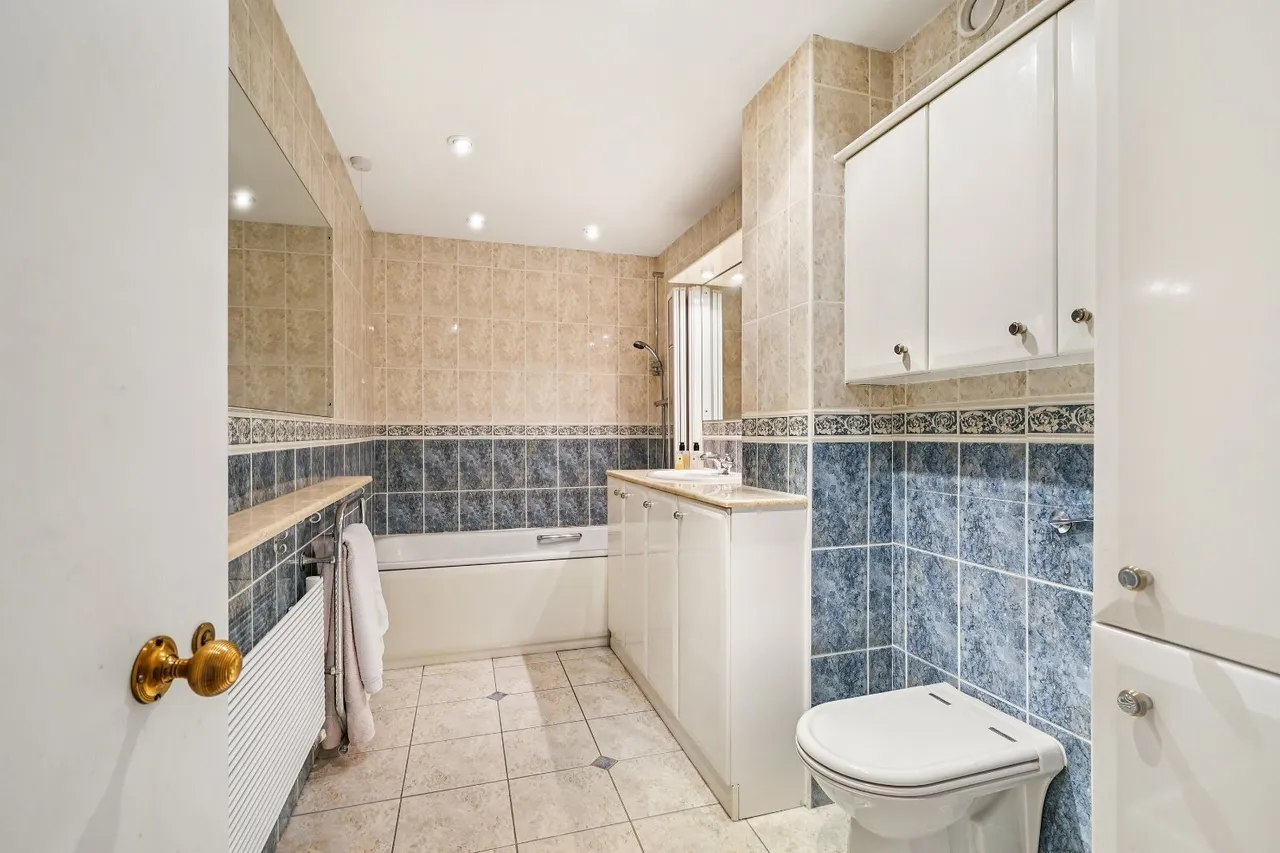 Grosvenor Road, London, SW1V, photo 7