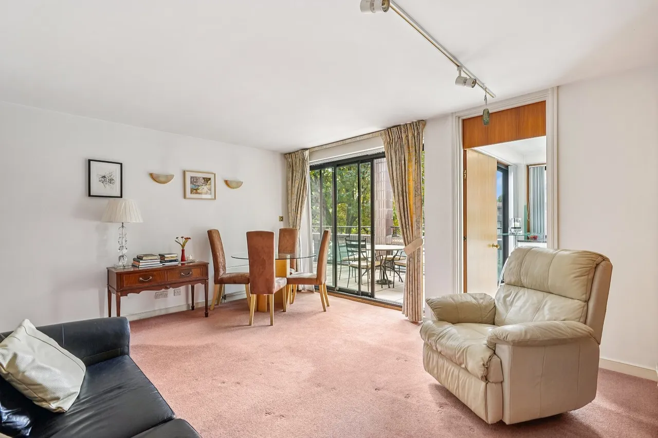 Grosvenor Road, London, SW1V, photo 9