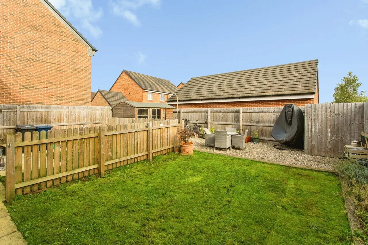 Beconsaw Drive, Farington Moss, PR26, photo 19