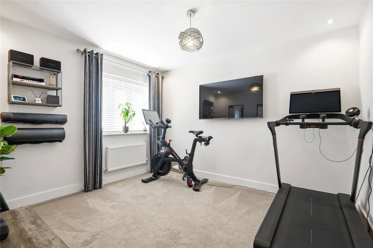 Beechwood Drive, Ipswich, IP3, photo 13