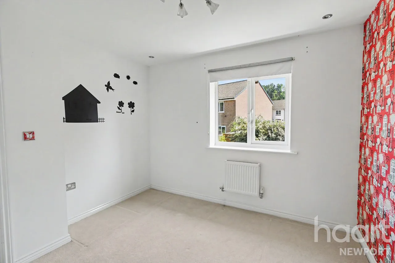Chepstow Road, NP18, photo 41