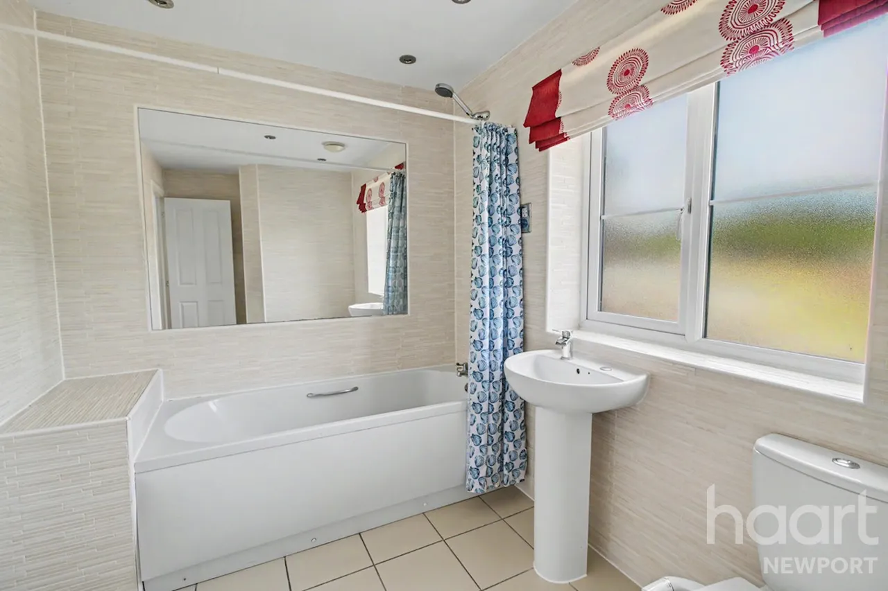 Chepstow Road, NP18, photo 27