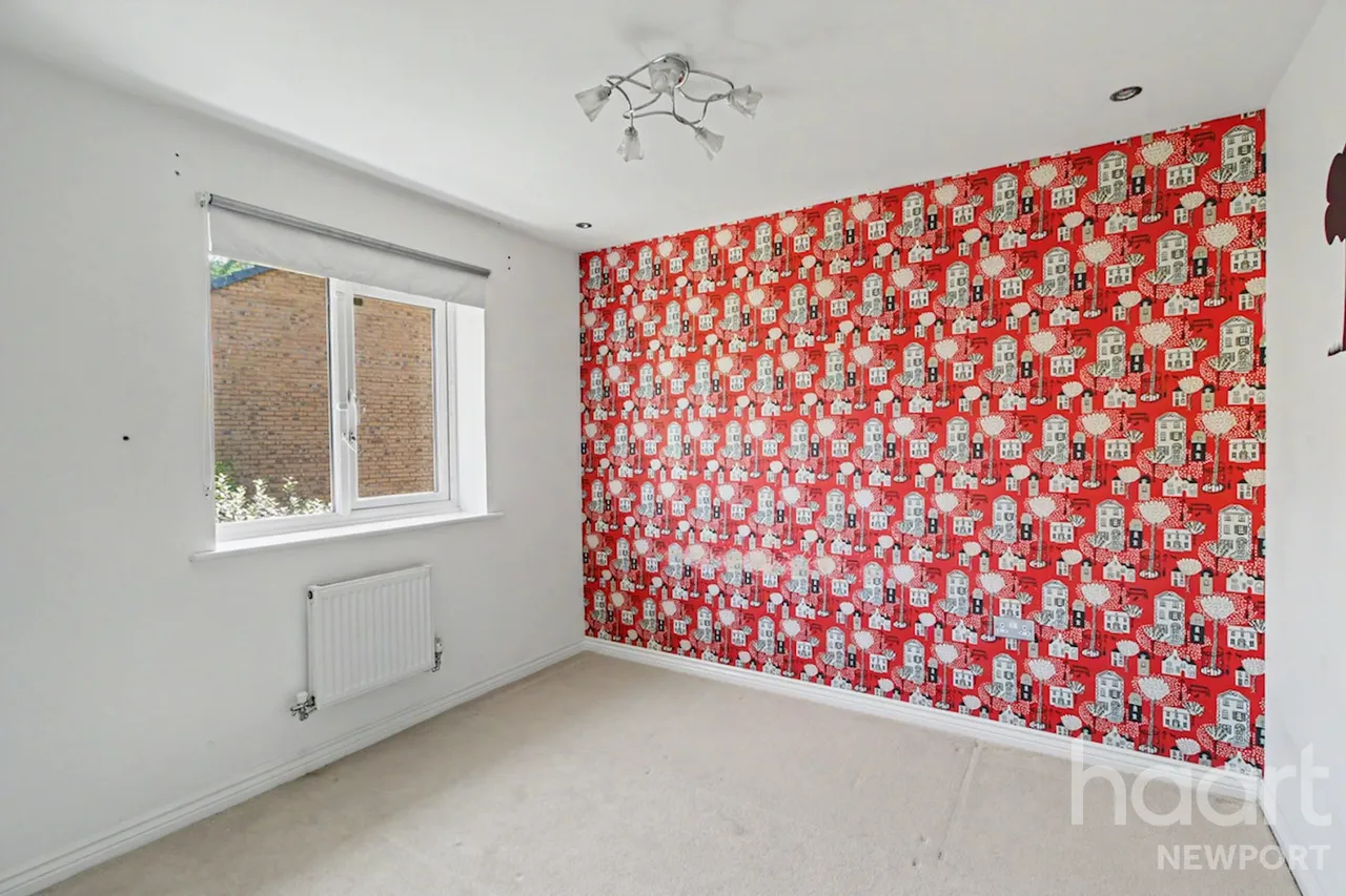 Chepstow Road, NP18, photo 39