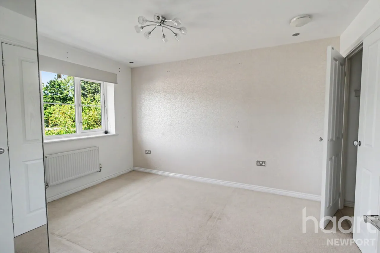 Chepstow Road, NP18, photo 29