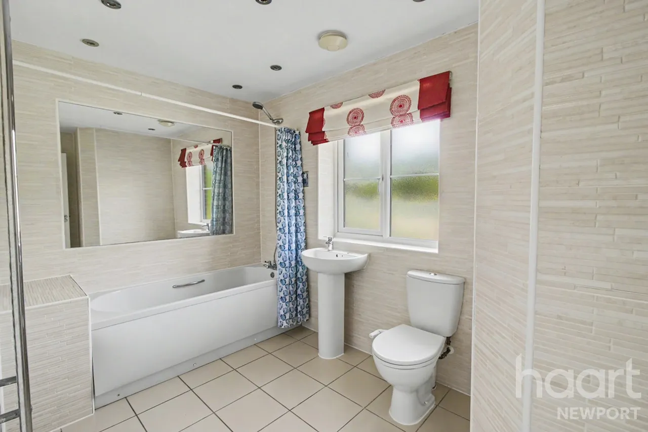 Chepstow Road, NP18, photo 25