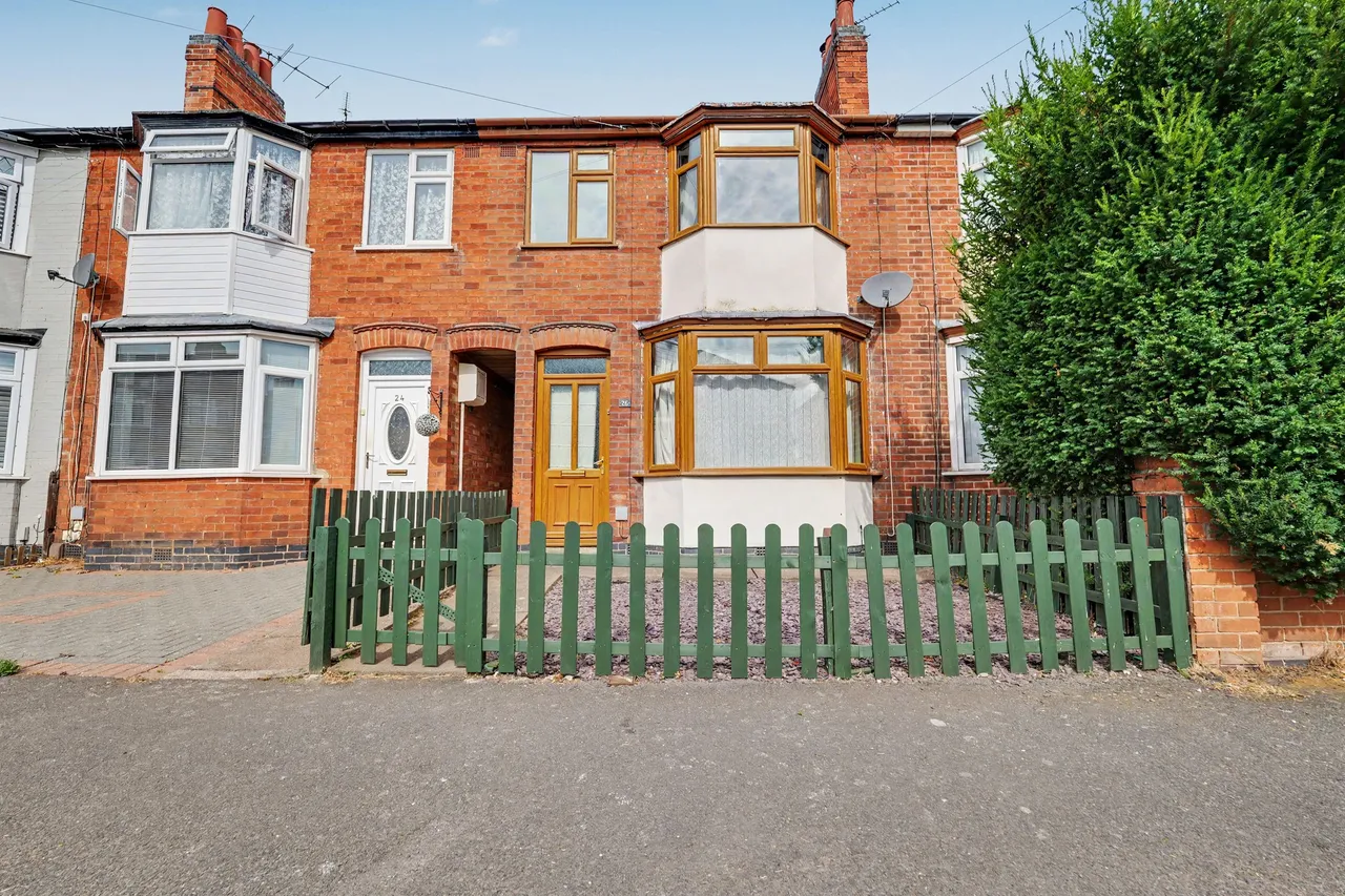 3 bed house for sale — Linden Road, Loughborough, LE11