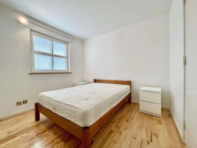 Princes Court, London, SE16, photo 6