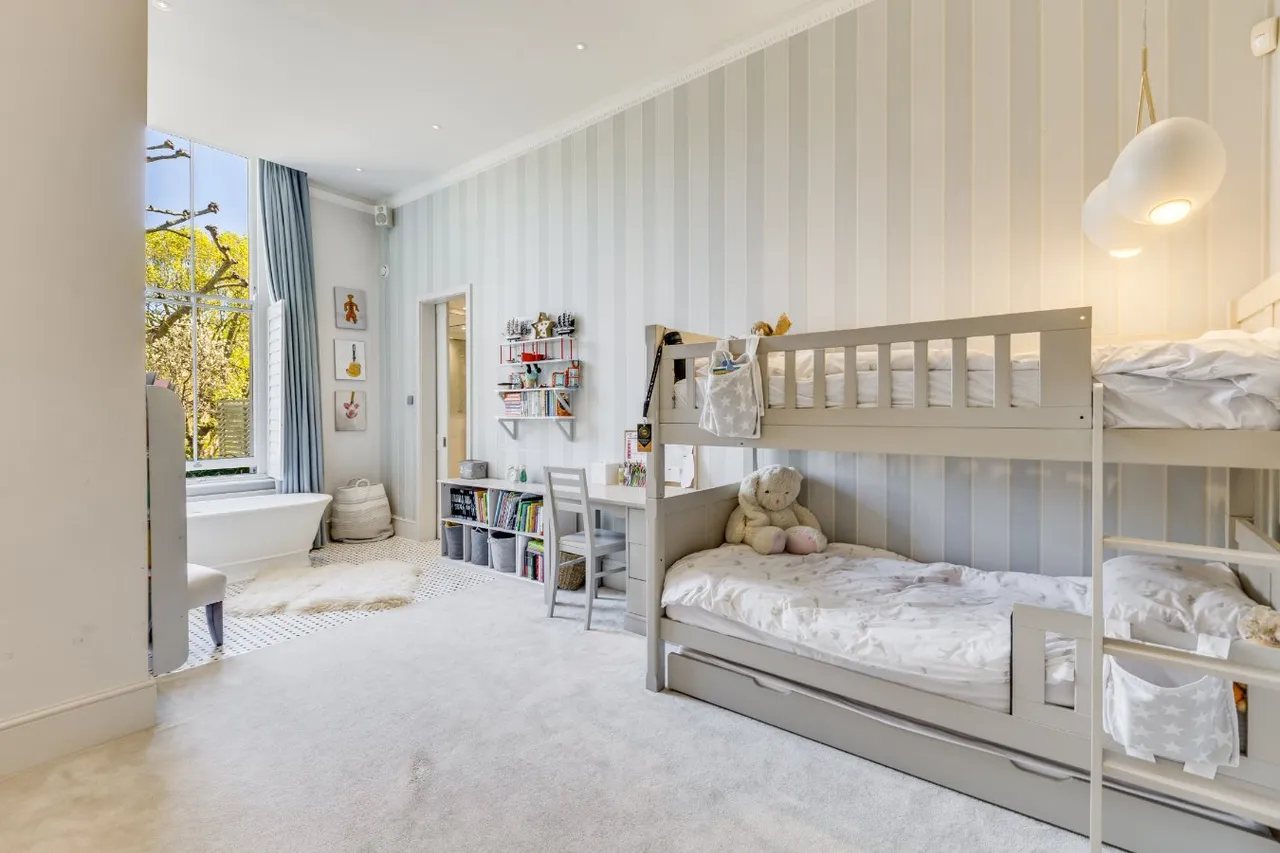 Warrington Crescent, Little Venice, London, W9 1EJ, photo 10
