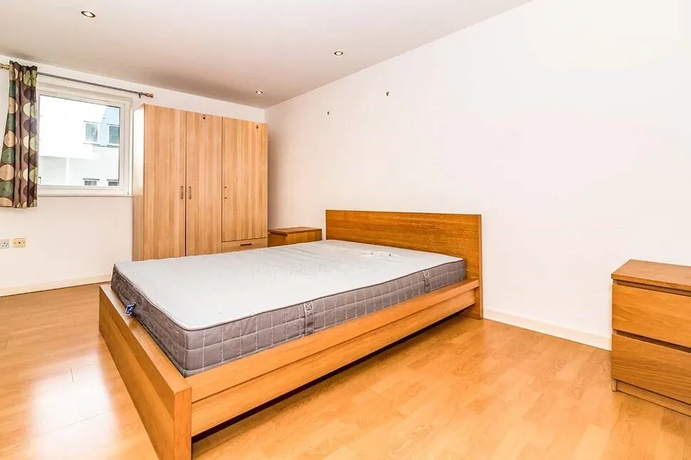 Elmira Way, Salford, M5, photo 8