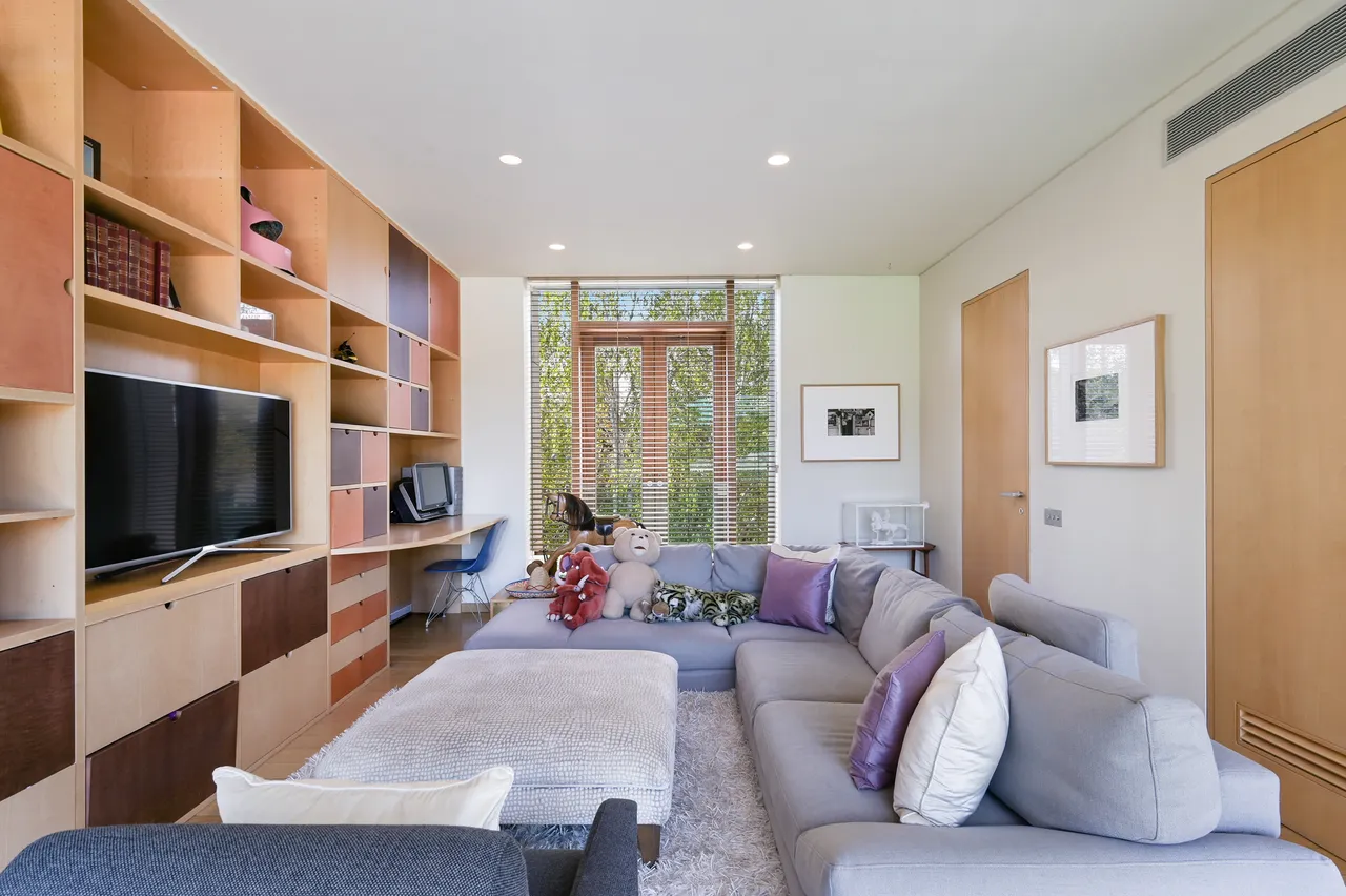 The Bishops Avenue, Hampstead, N2, photo 24