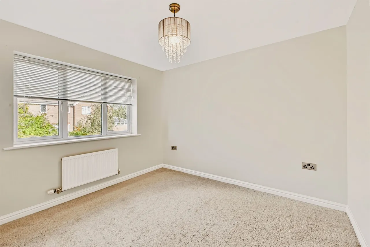 Breezehill, Wootton, NN4, photo 17