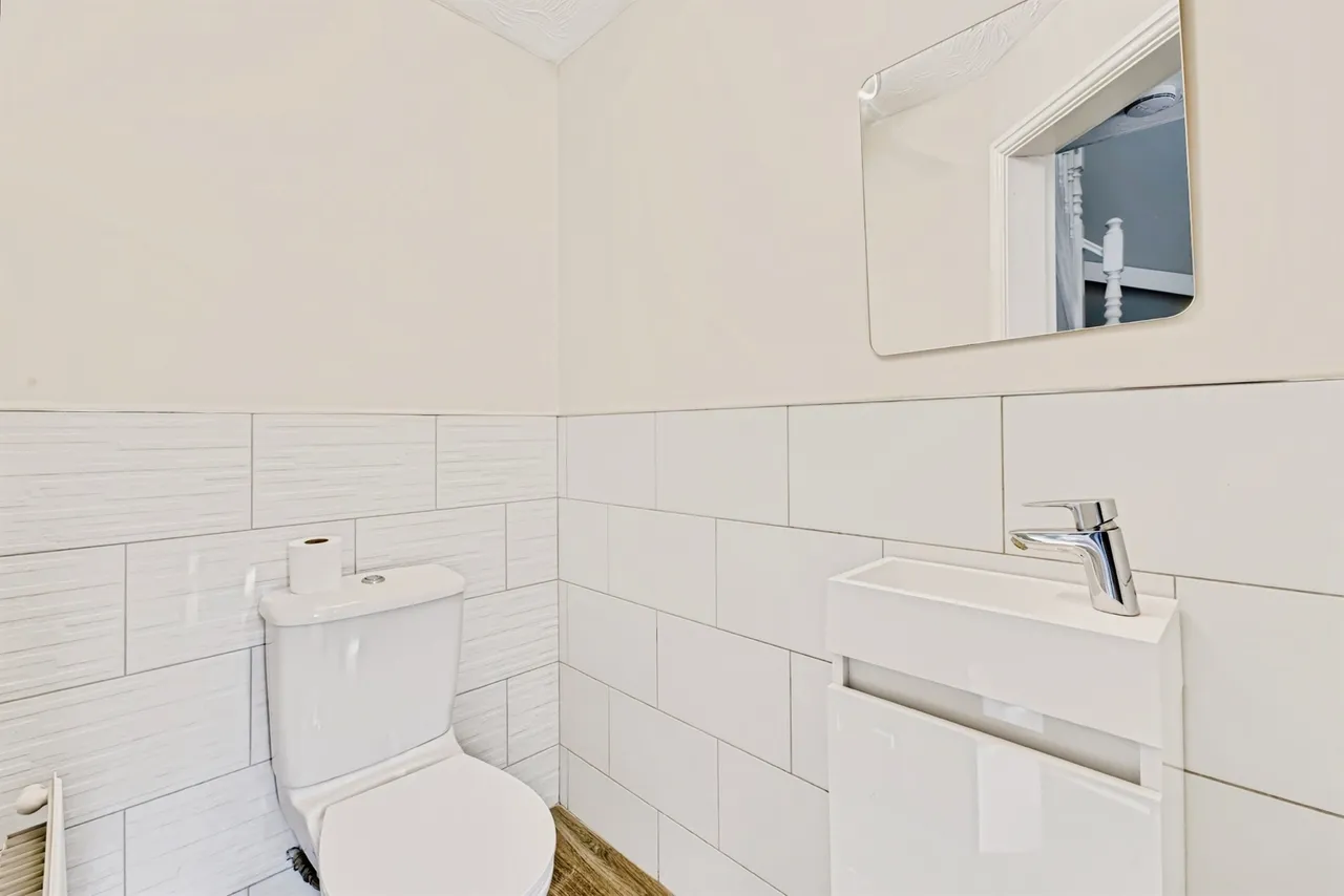 Breezehill, Wootton, NN4, photo 11
