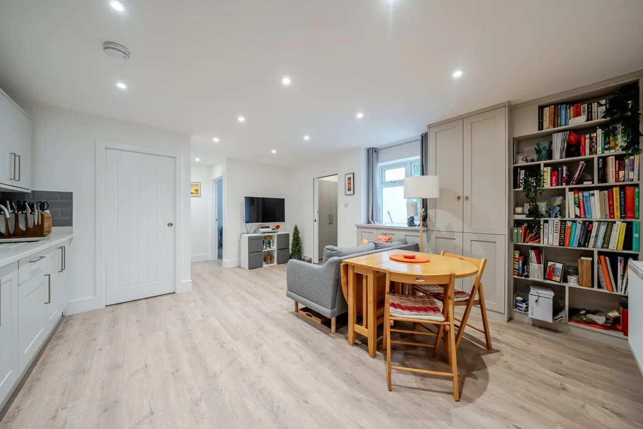 Cambalt Road, London, SW15, photo 3