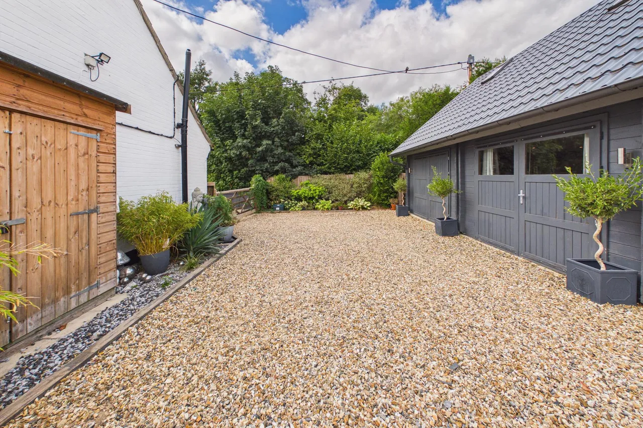 Sudbury Road, Little Whelnetham, photo 24