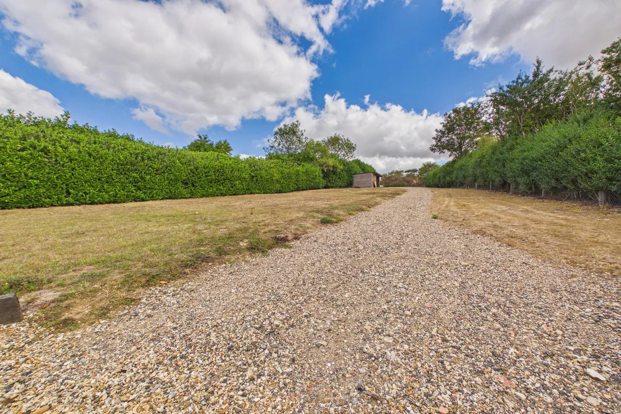Sudbury Road, Little Whelnetham, photo 26