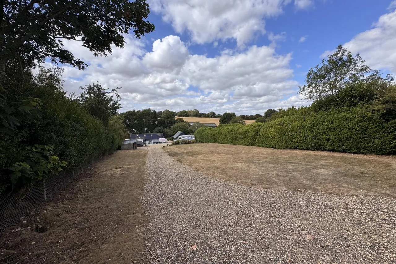 Sudbury Road, Little Whelnetham, photo 41