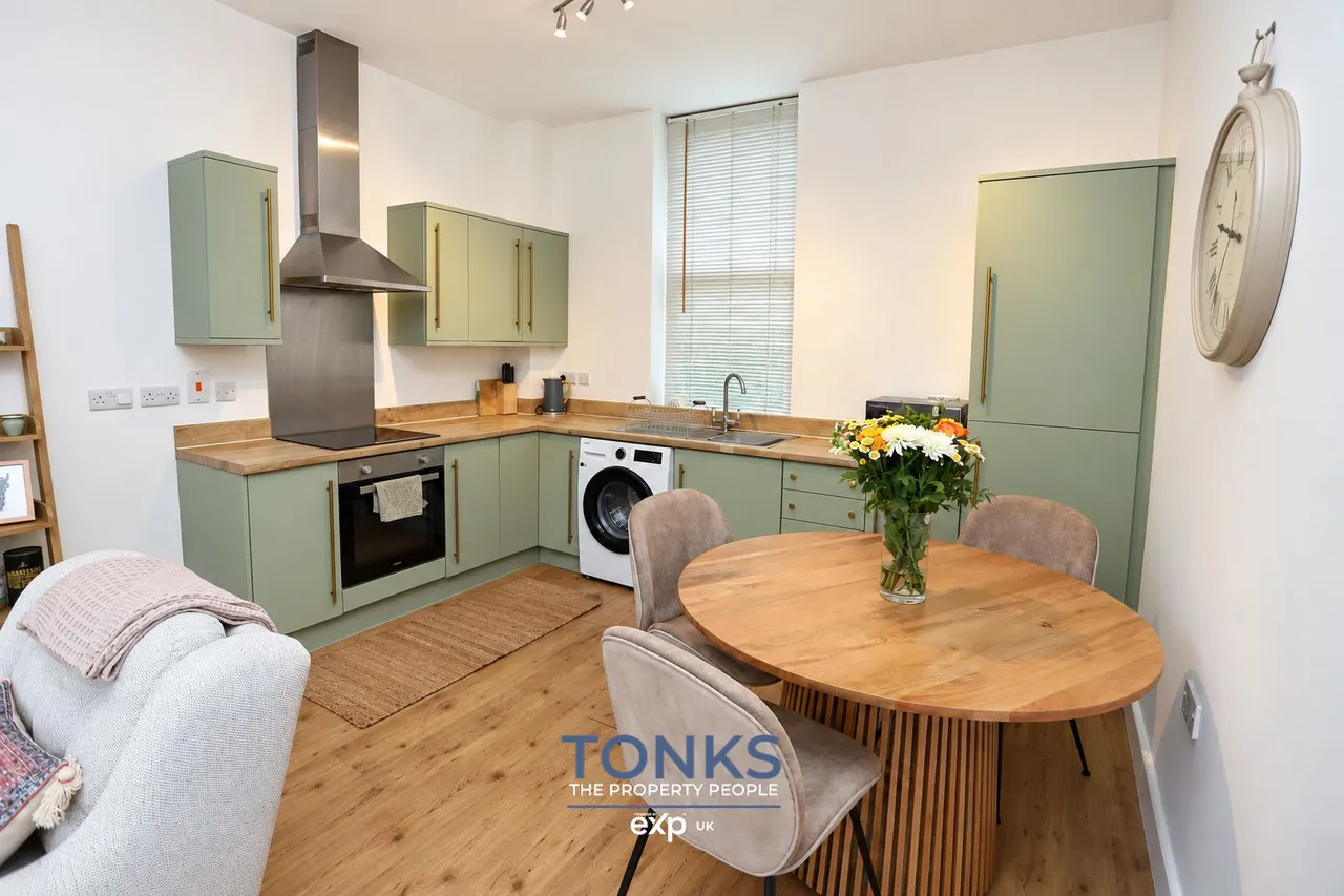 Marshall Crescent, Stourbridge, DY8, photo 3