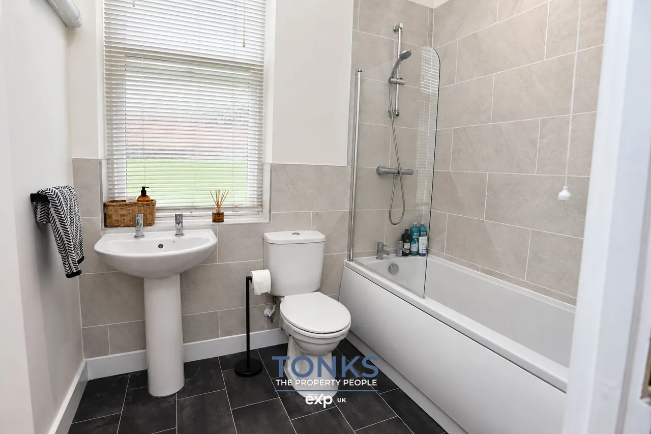 Marshall Crescent, Stourbridge, DY8, photo 12