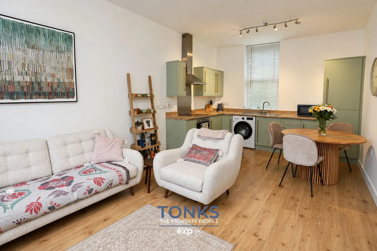 Marshall Crescent, Stourbridge, DY8, photo 2