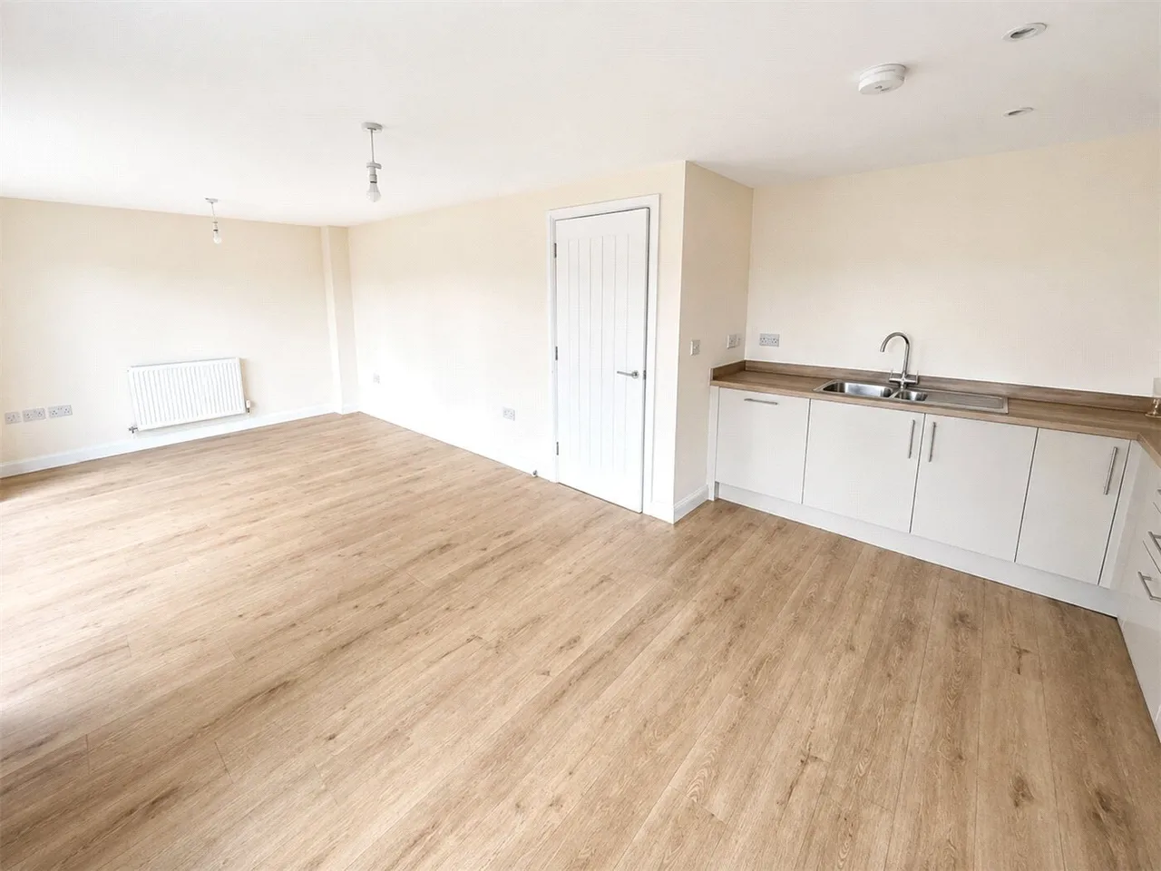 Eastgate, Bourne, PE10, photo 4