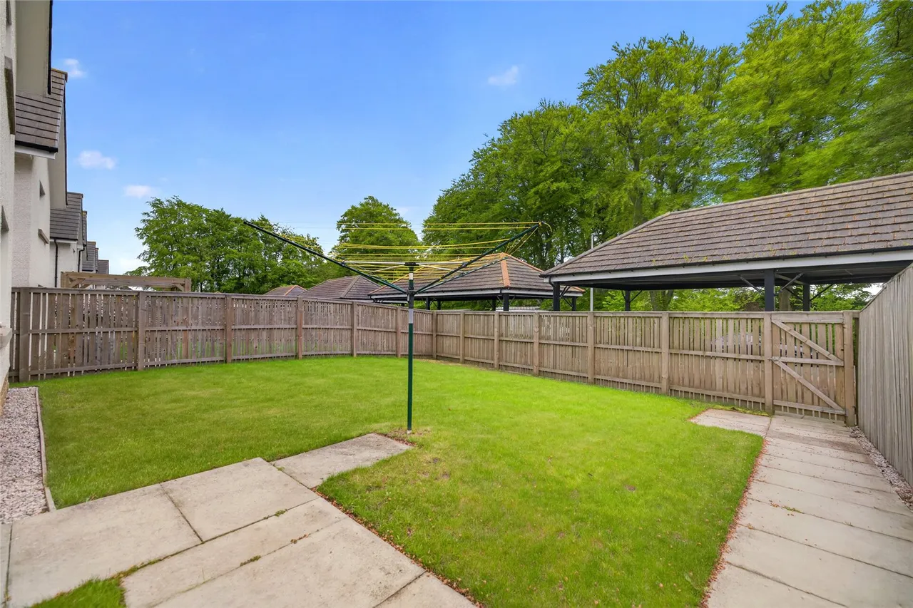 Craigbank Drive, Cults, AB15, photo 25