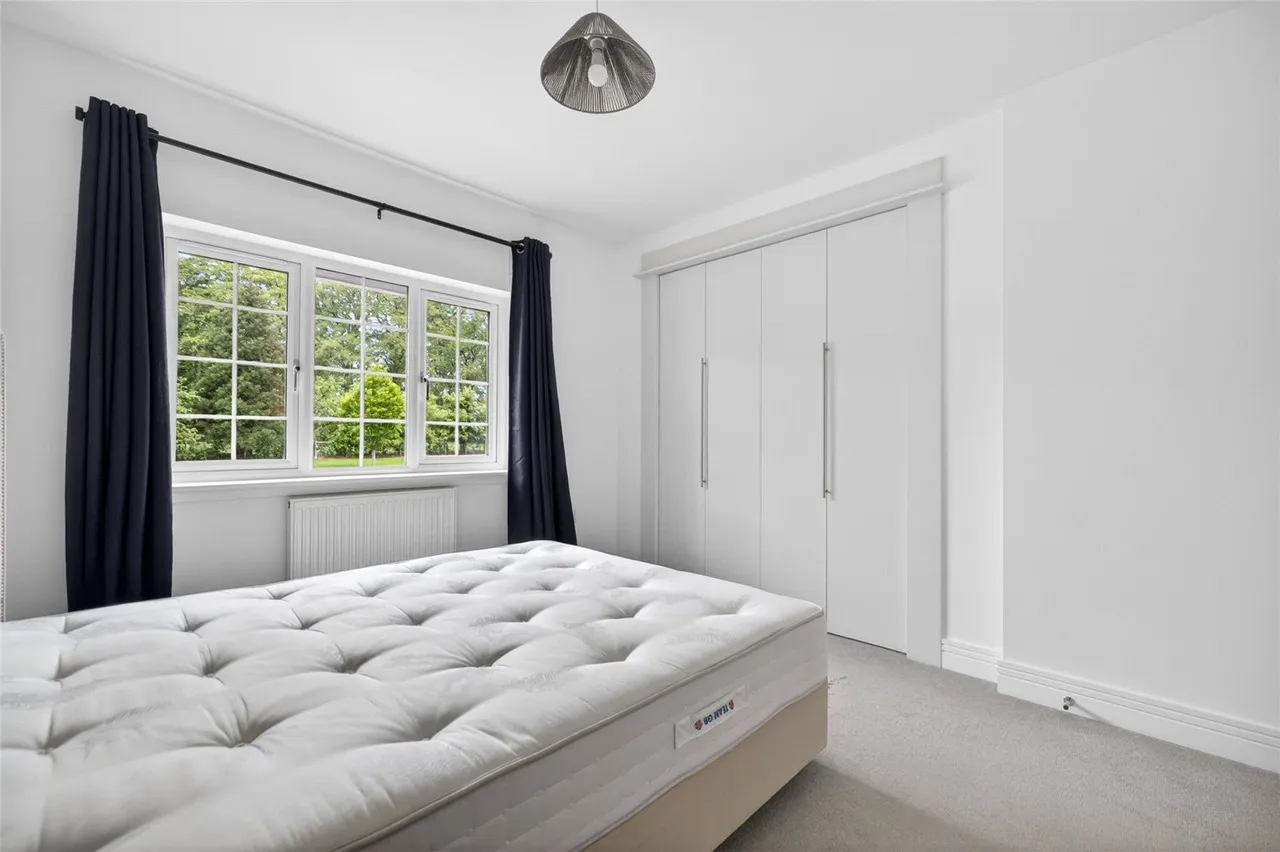 Craigbank Drive, Cults, AB15, photo 18