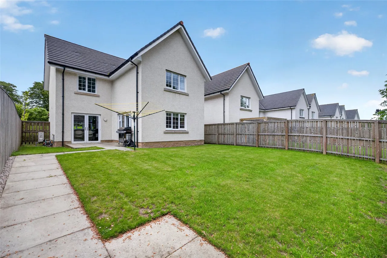 Craigbank Drive, Cults, AB15, photo 24