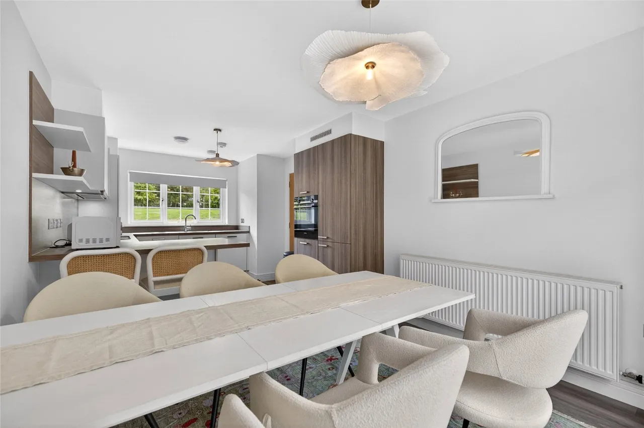 Craigbank Drive, Cults, AB15, photo 5