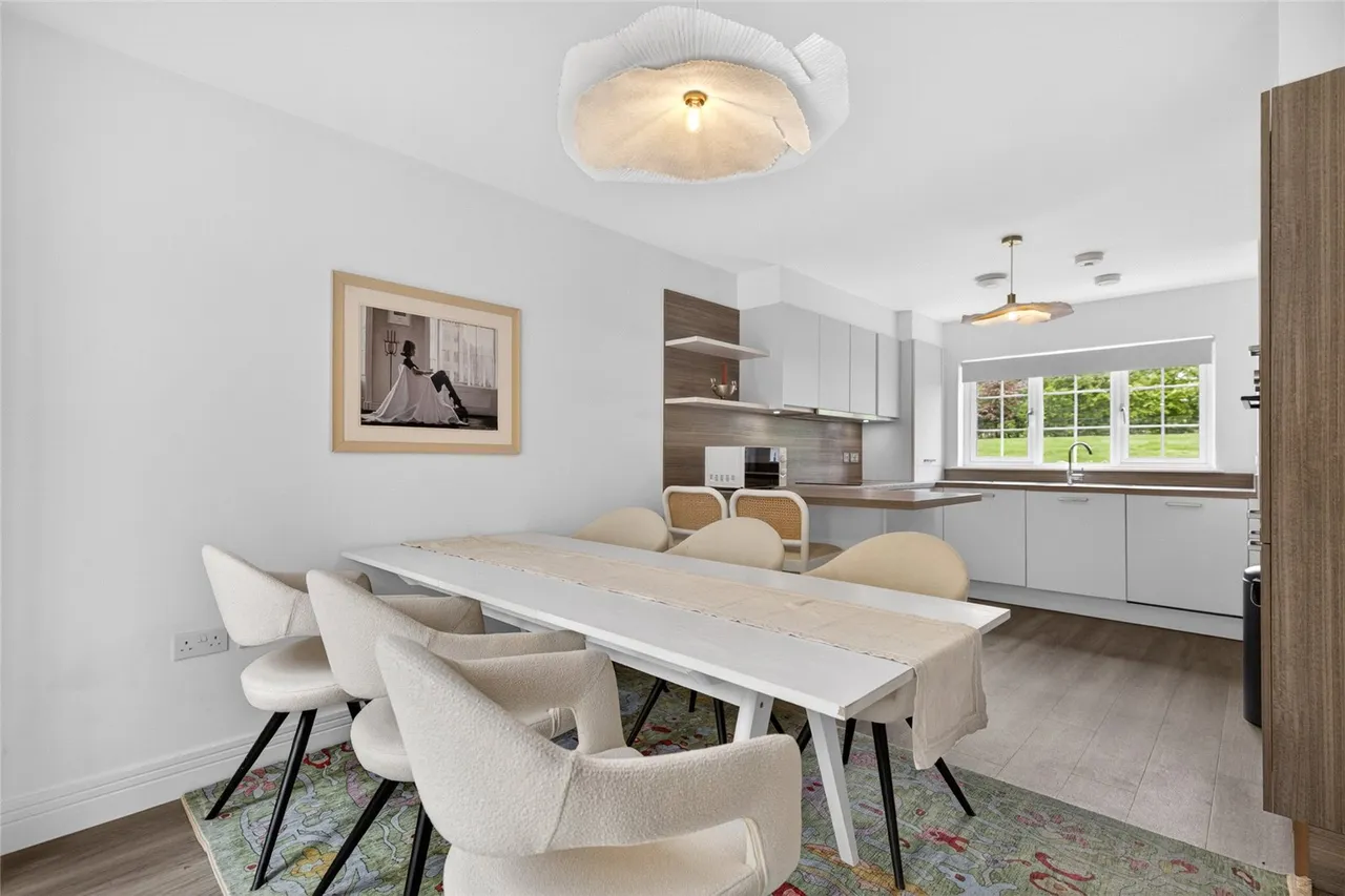 Craigbank Drive, Cults, AB15, photo 4