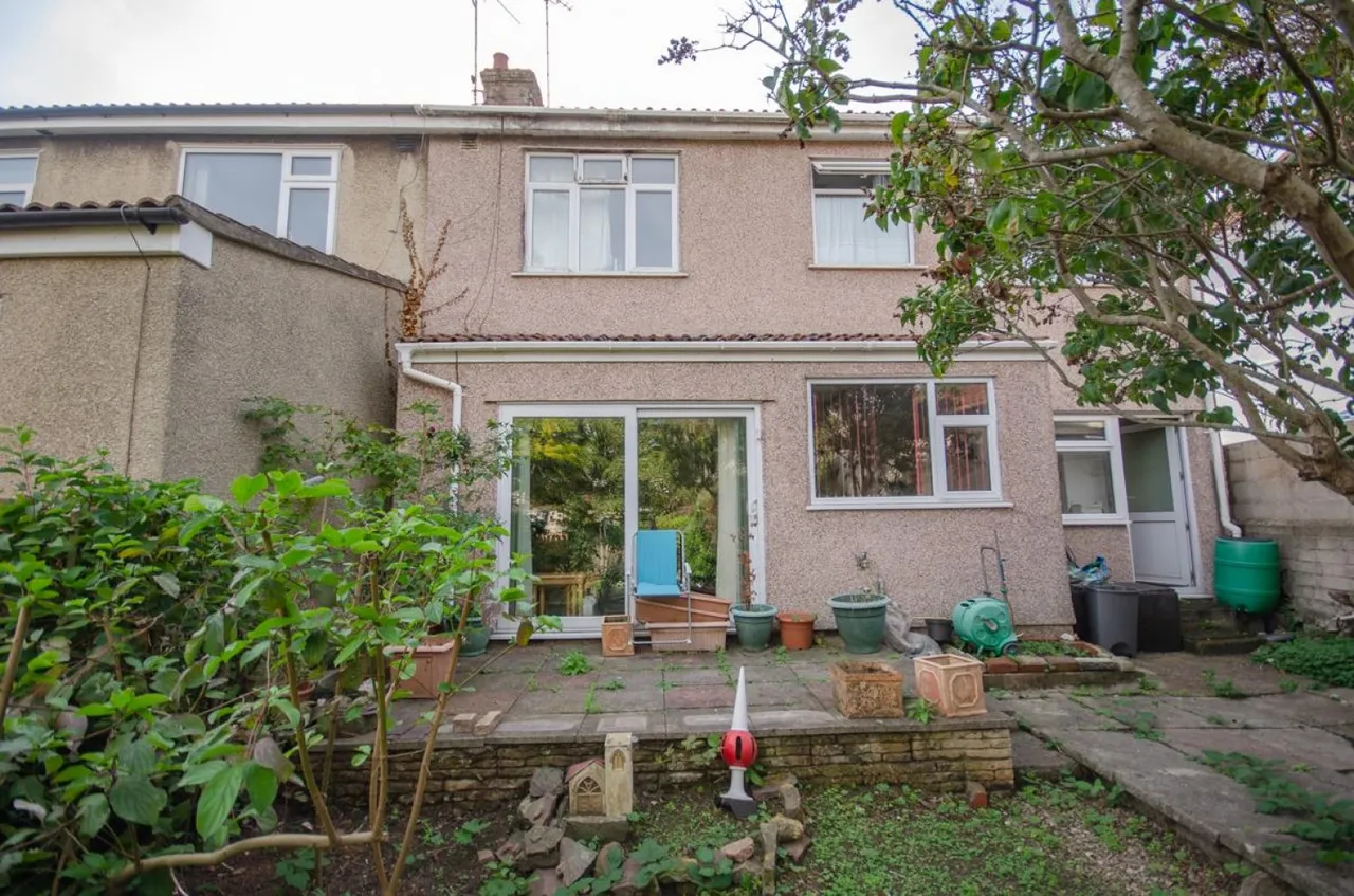 Salisbury Road, Downend, BS16, photo 22