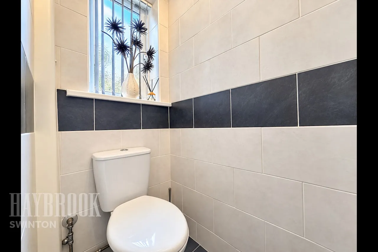 Deightonby Street, Thurnscoe, photo 10