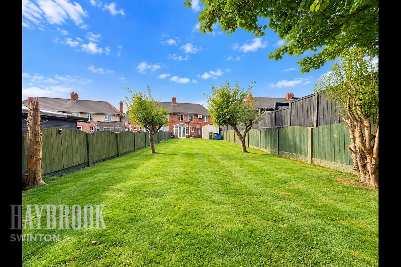 Deightonby Street, Thurnscoe, photo 4