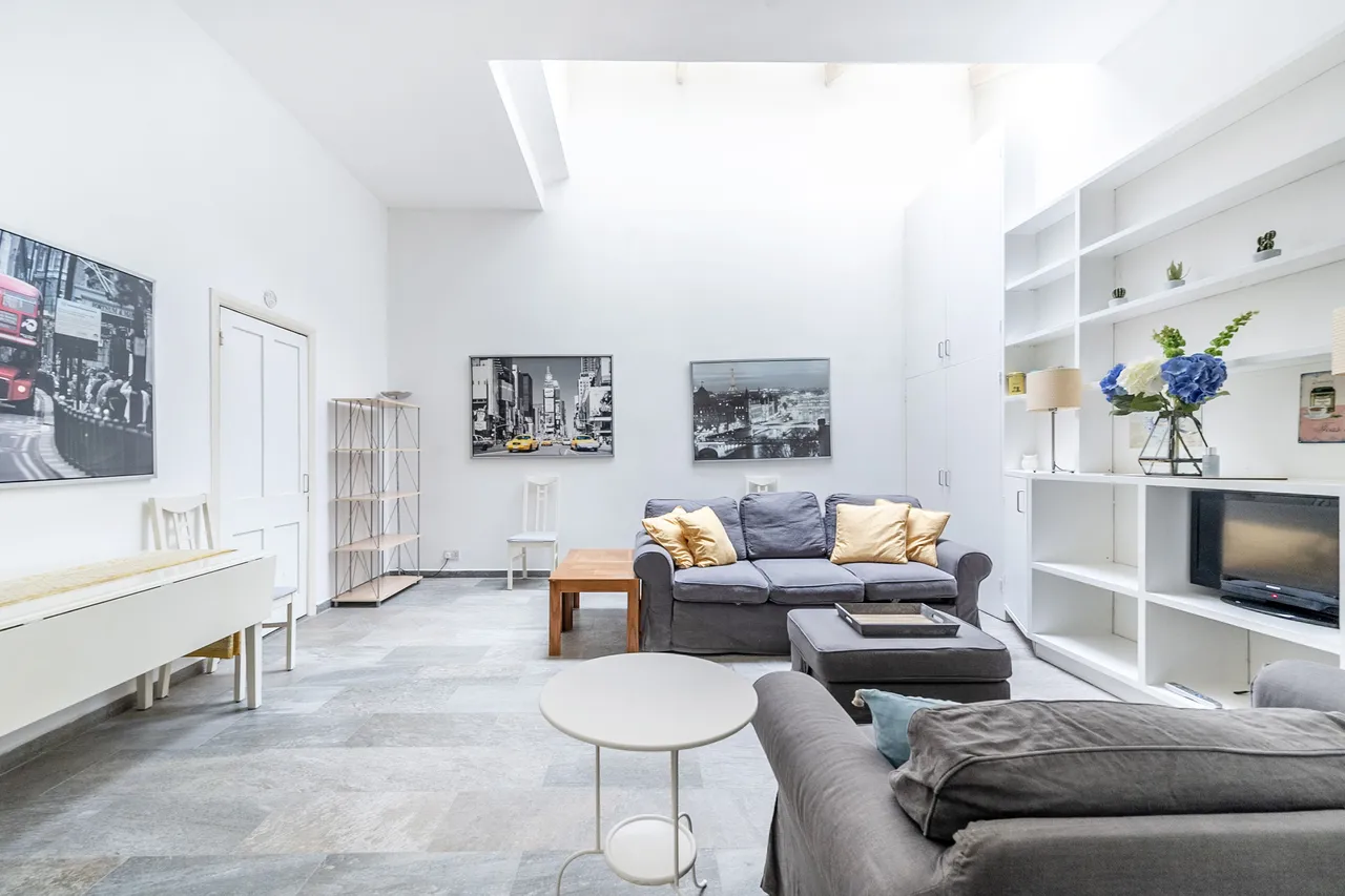 1 bed flat for sale — Flat 2, 39-40 Queens Gate, London