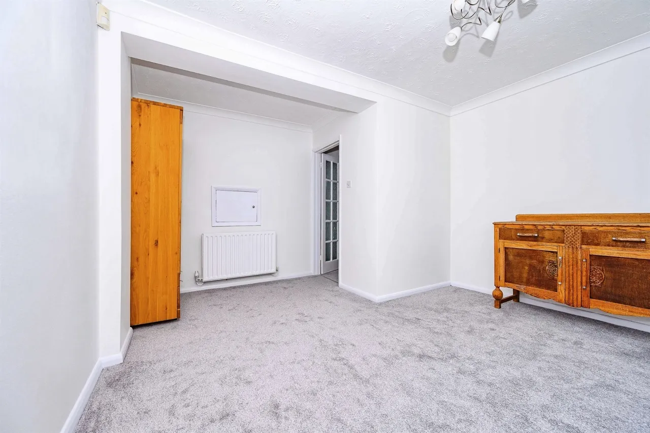 Tudor Manor Gardens, Watford, WD25, photo 19