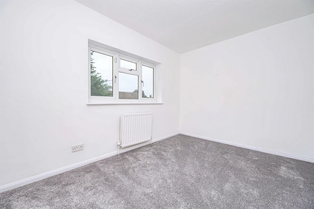 Tudor Manor Gardens, Watford, WD25, photo 11