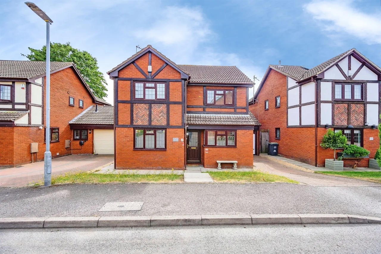 Tudor Manor Gardens, Watford, WD25, photo 20