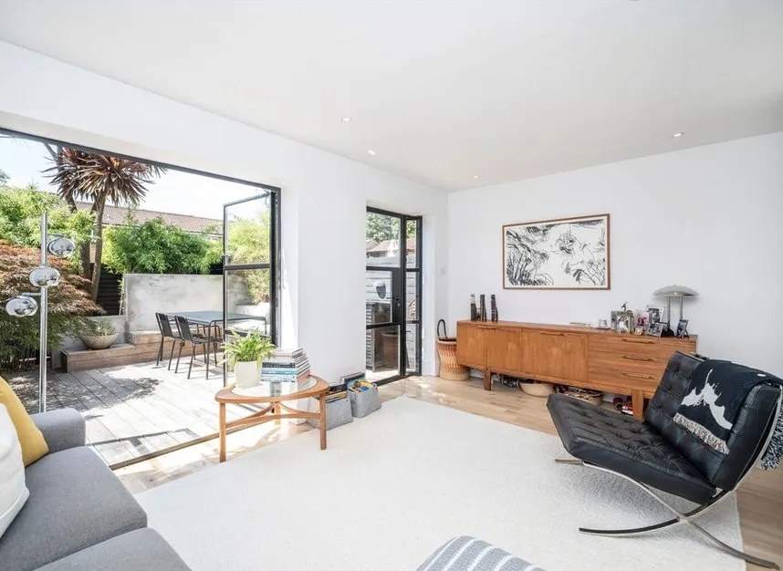 Clarissa Street, Hackney, E8, photo 9