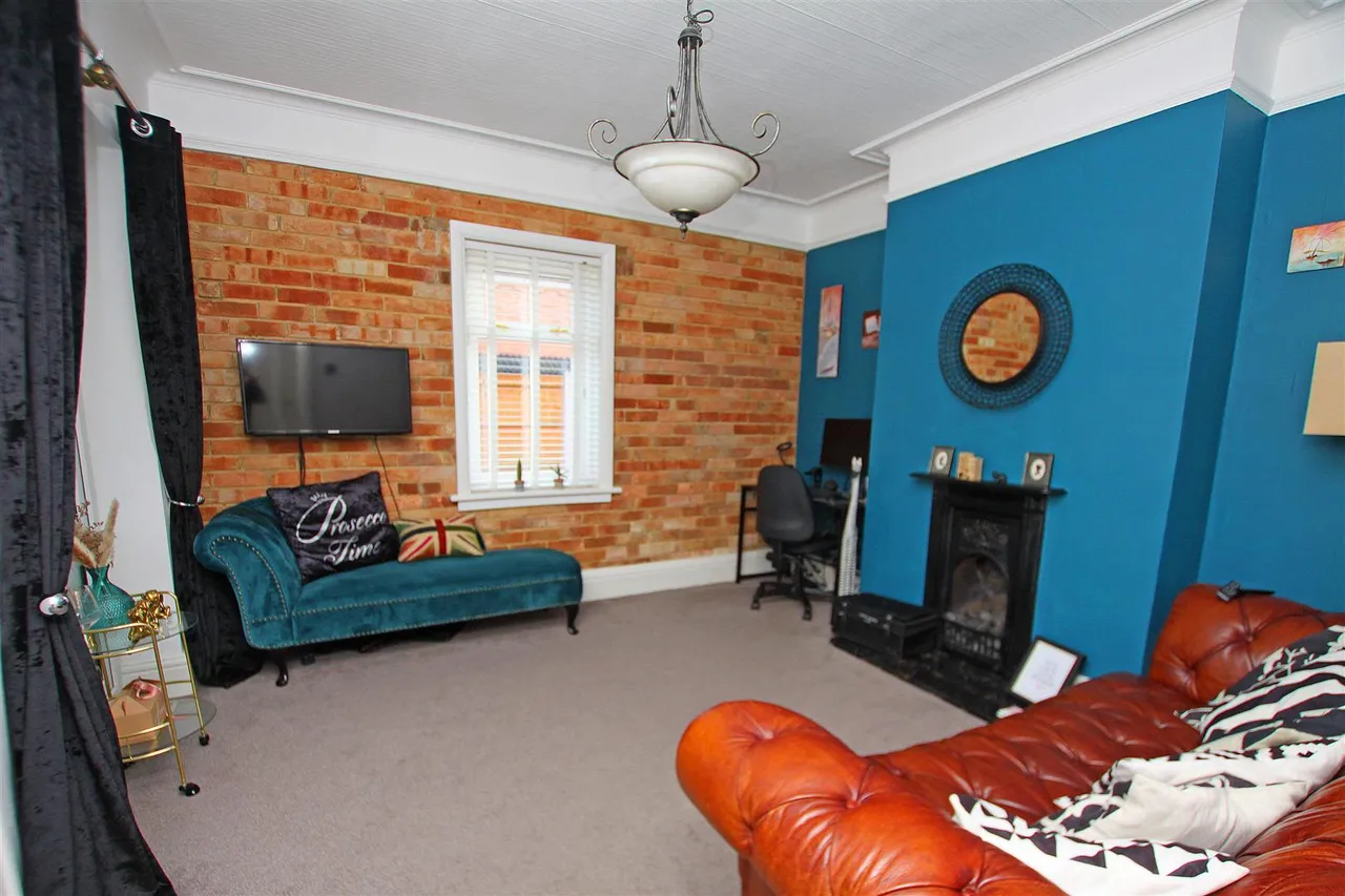 Beswick Avenue, Bournemouth, photo 4